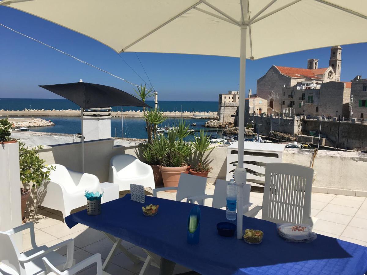 דירות ג'ובינאצו Casa Al Porto מראה חיצוני תמונה