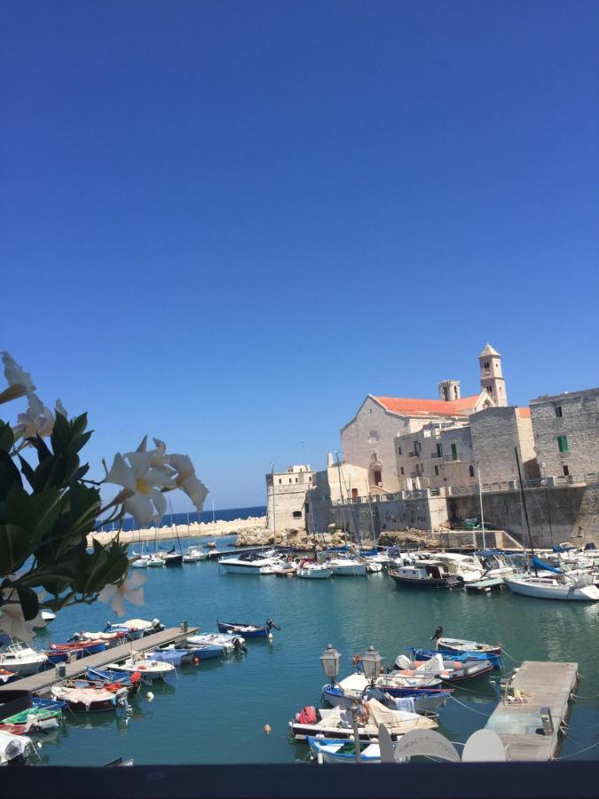 דירות ג'ובינאצו Casa Al Porto מראה חיצוני תמונה