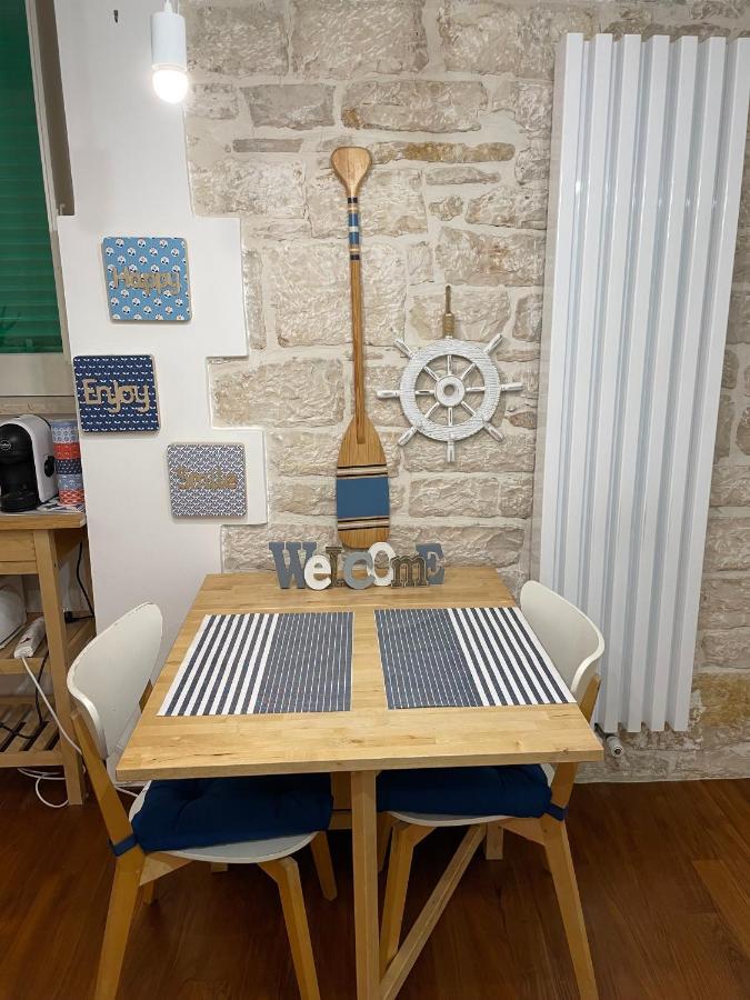 דירות ג'ובינאצו Casa Al Porto מראה חיצוני תמונה